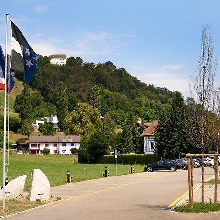 Brunegg Landgasthof Zu Den Drei Sternen מראה חיצוני תמונה